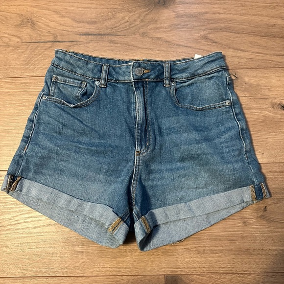 Dynamite High Rise Shorts - Picture 1 of 3